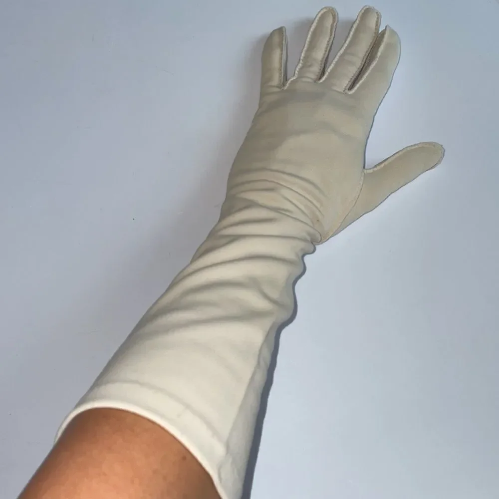Vtg New in‎ packaging Van Raalte beige/taupe long nylon gloves